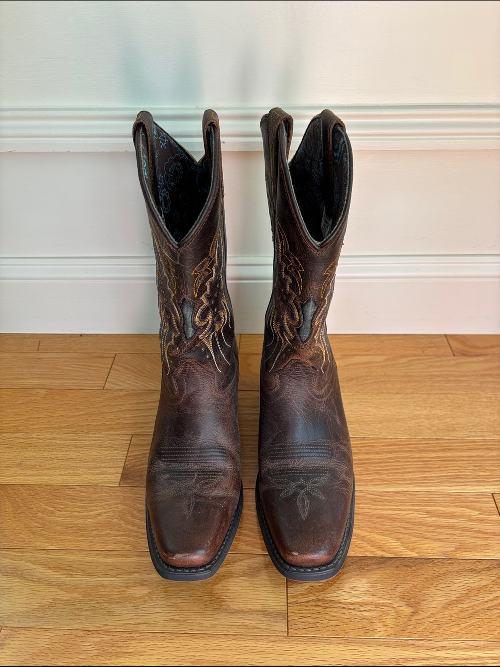 Laredo Brown Embroidered Women's Heeled Cowboy Boots